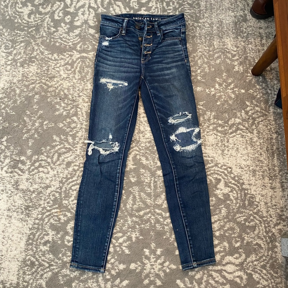 American eagle womens size 4 ripped high rise stretch jeans